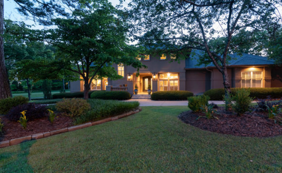 517 Valley Club Circle, Little Rock, AR 72212